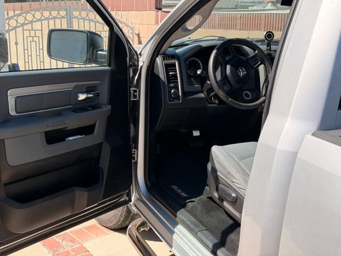 Used 2014 RAM 1500 Tradesman w/ Power & Remote Entry Group RWD image 9