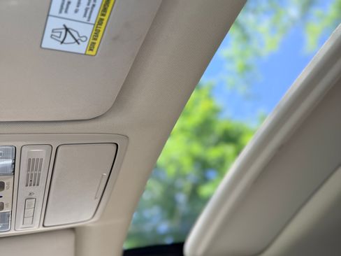 Used 2016 Honda CR-V Touring image 23