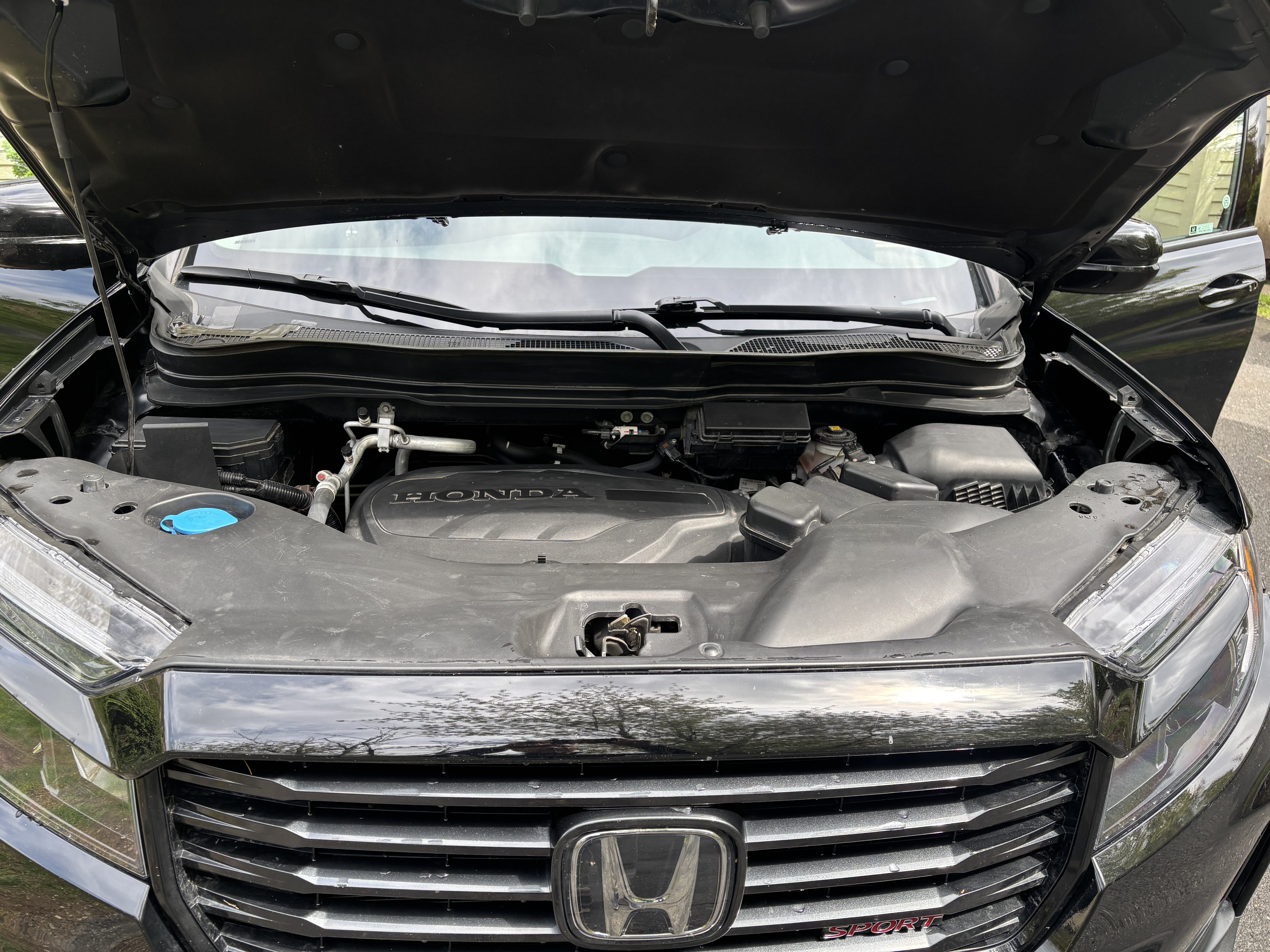 Used 2023 Honda Ridgeline Sport image 10