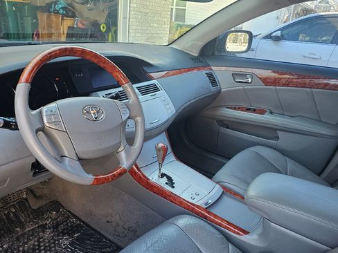 Used 2006 Toyota Avalon Limited image 14