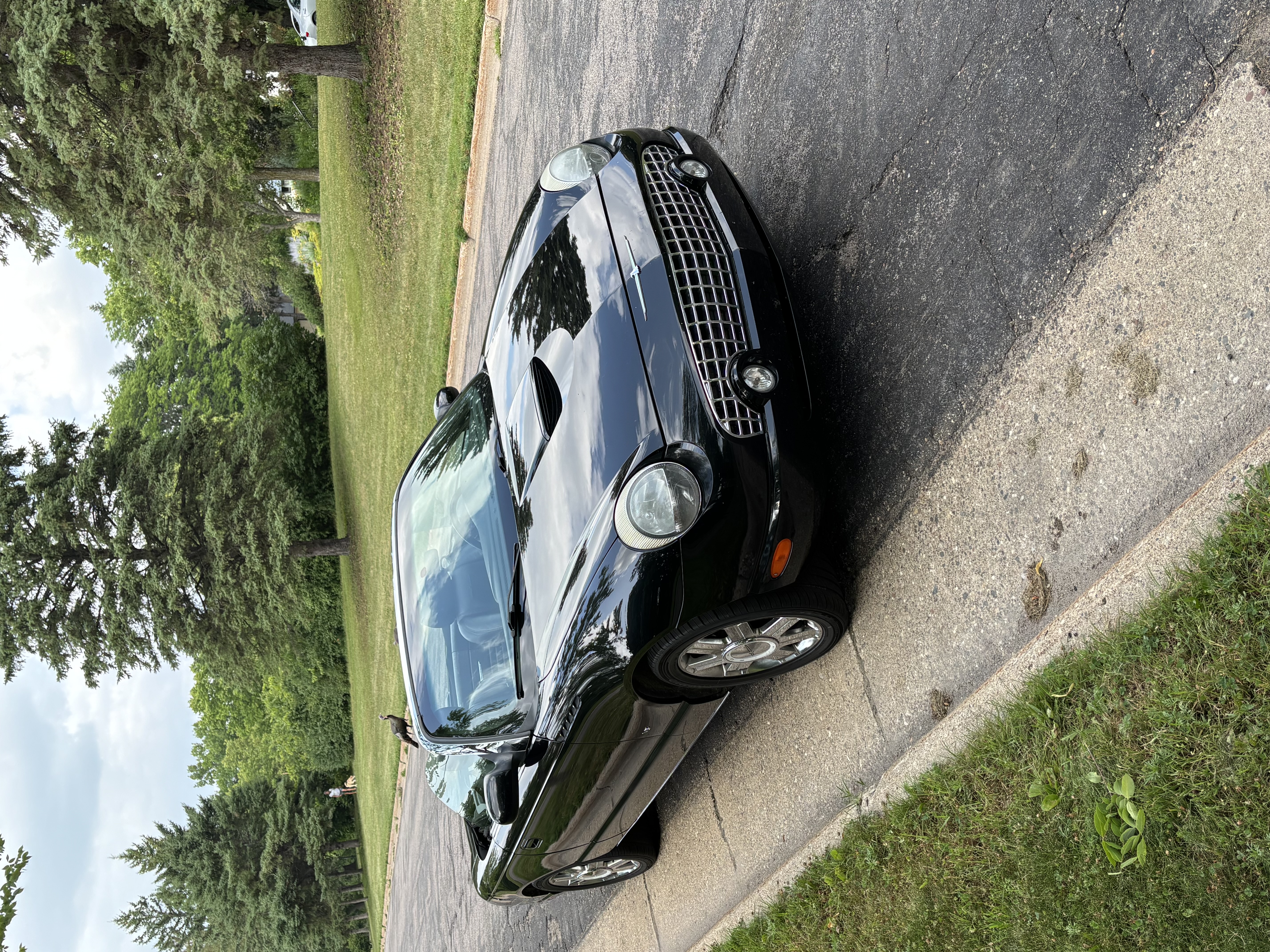 Used 2004 Ford Thunderbird RWD image 7