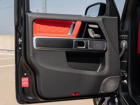 Used 2025 Mercedes-Benz G 63 AMG 4MATIC image 18