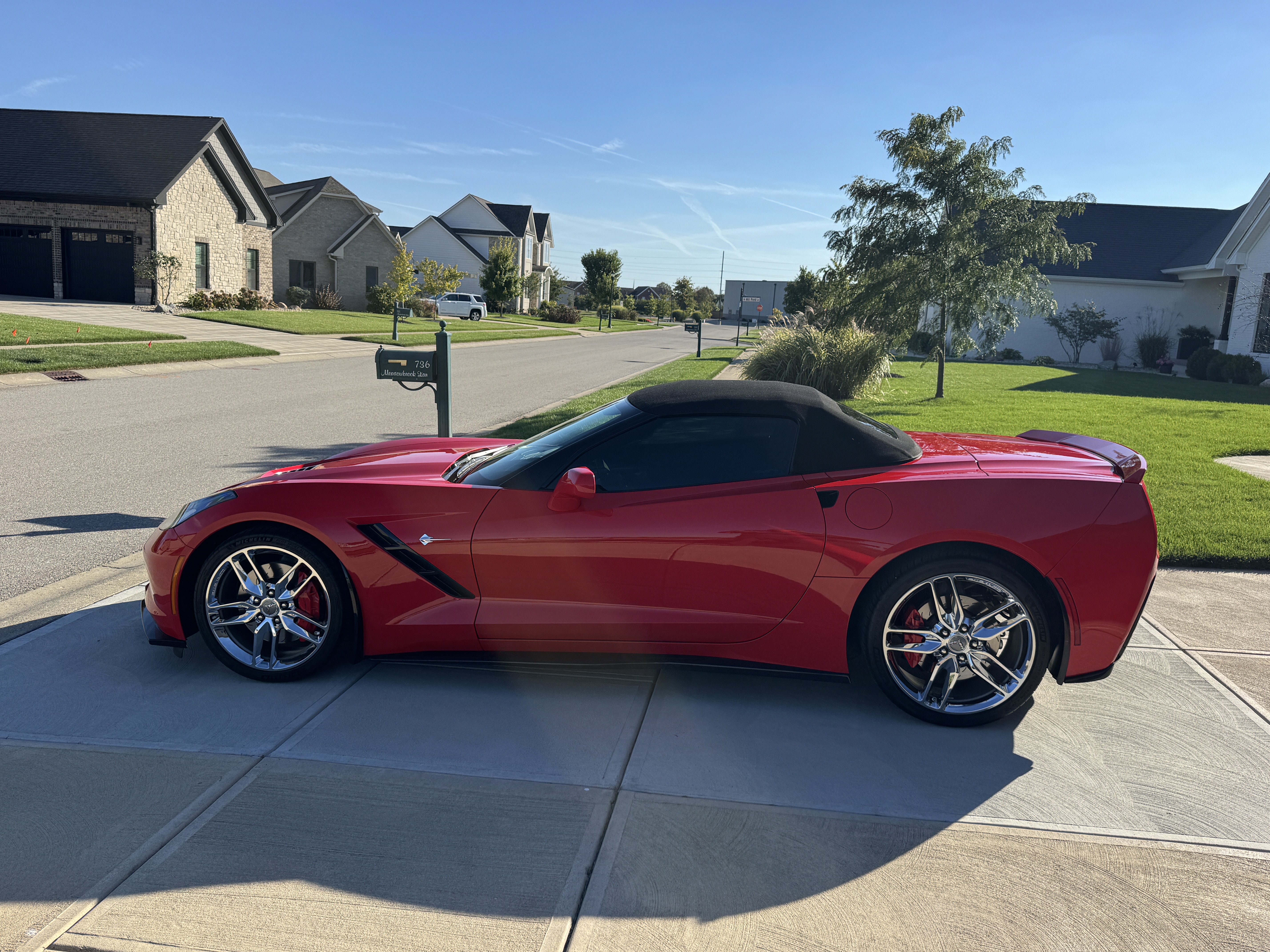 Used 2014 Chevrolet Corvette Stingray Convertible w/ 3LT Preferred Equipment Group RWD image 9