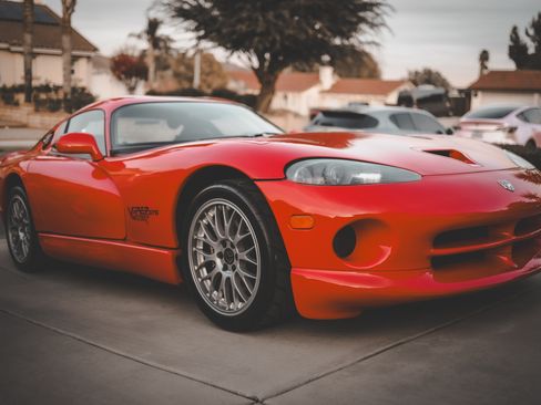 Used 2002 Dodge Viper GTS image 15