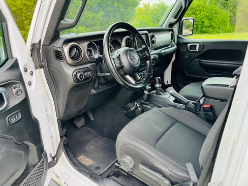 Used 2020 Jeep Wrangler Unlimited Sport S AWD/4WD image 12
