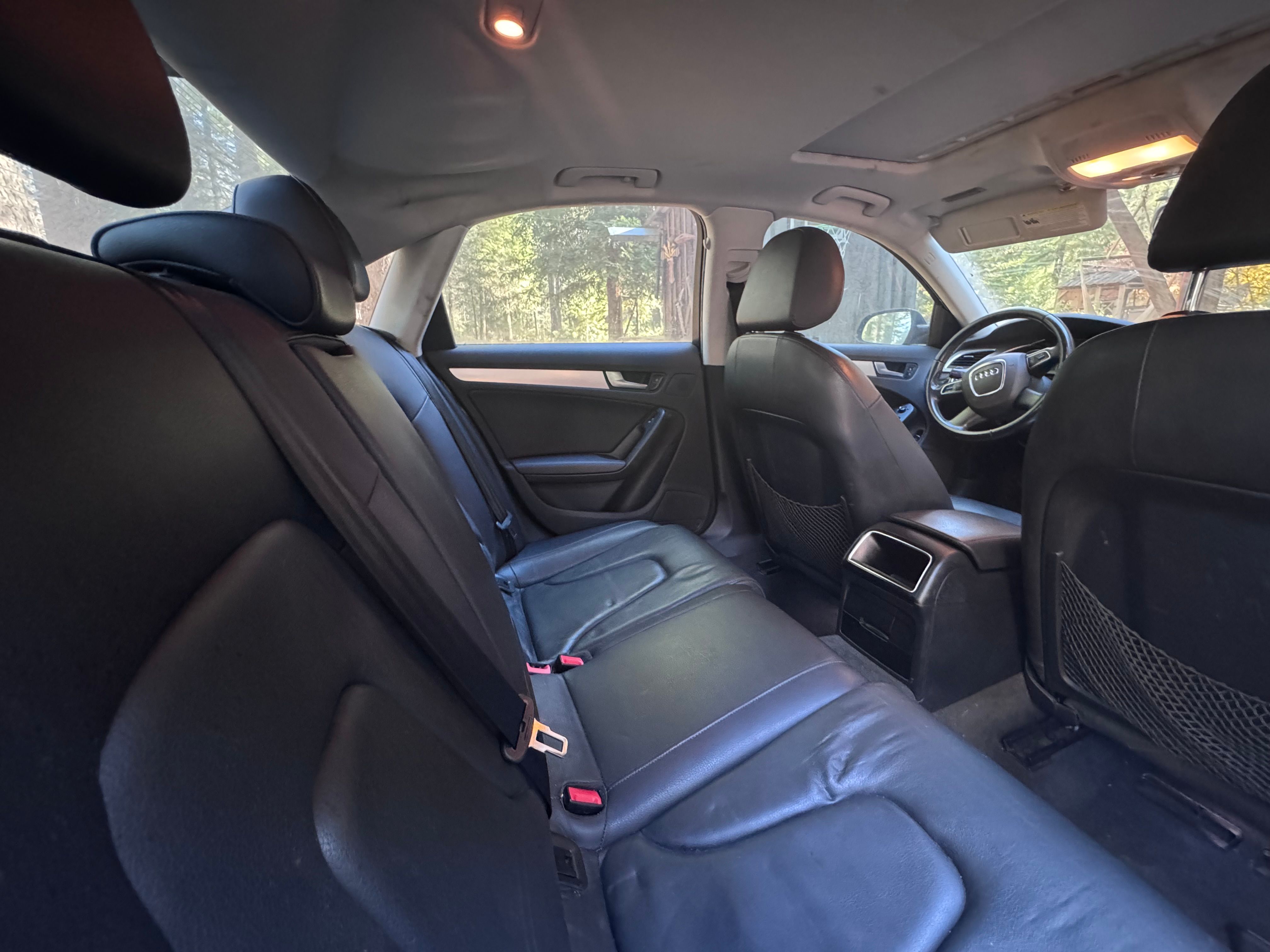 Used 2011 Audi A4 2.0T Premium FWD image 8