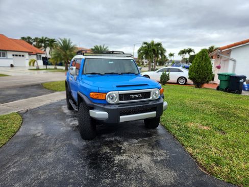Used 2007 Toyota FJ Cruiser 4WD image 5