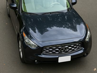 Used 2009 INFINITI FX35 AWD w/ Navigation Pkg
