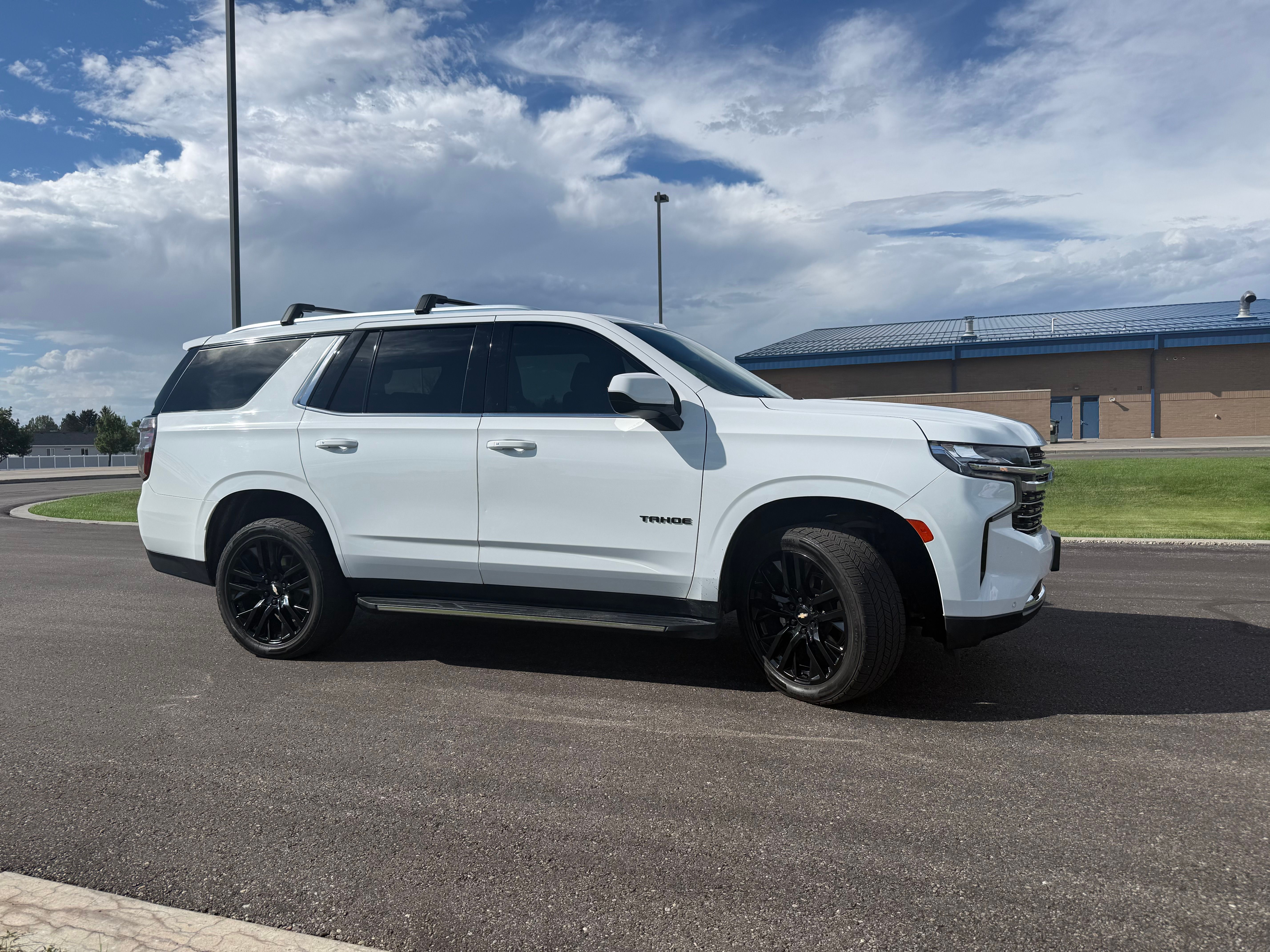 Used 2023 Chevrolet Tahoe LT AWD/4WD image 12