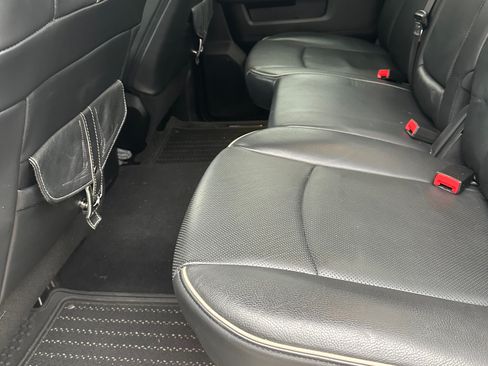 Used 2018 RAM 3500 Laramie Longhorn image 21