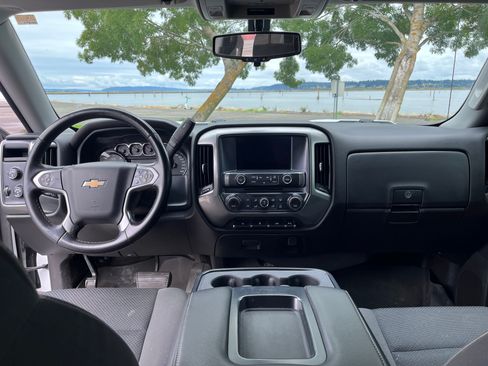 Used 2017 Chevrolet Silverado 1500 LT w/ All Star Edition AWD/4WD image 6