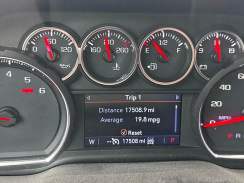 Used 2019 Chevrolet Silverado 1500 LT w/ All-Star Edition AWD/4WD image 6