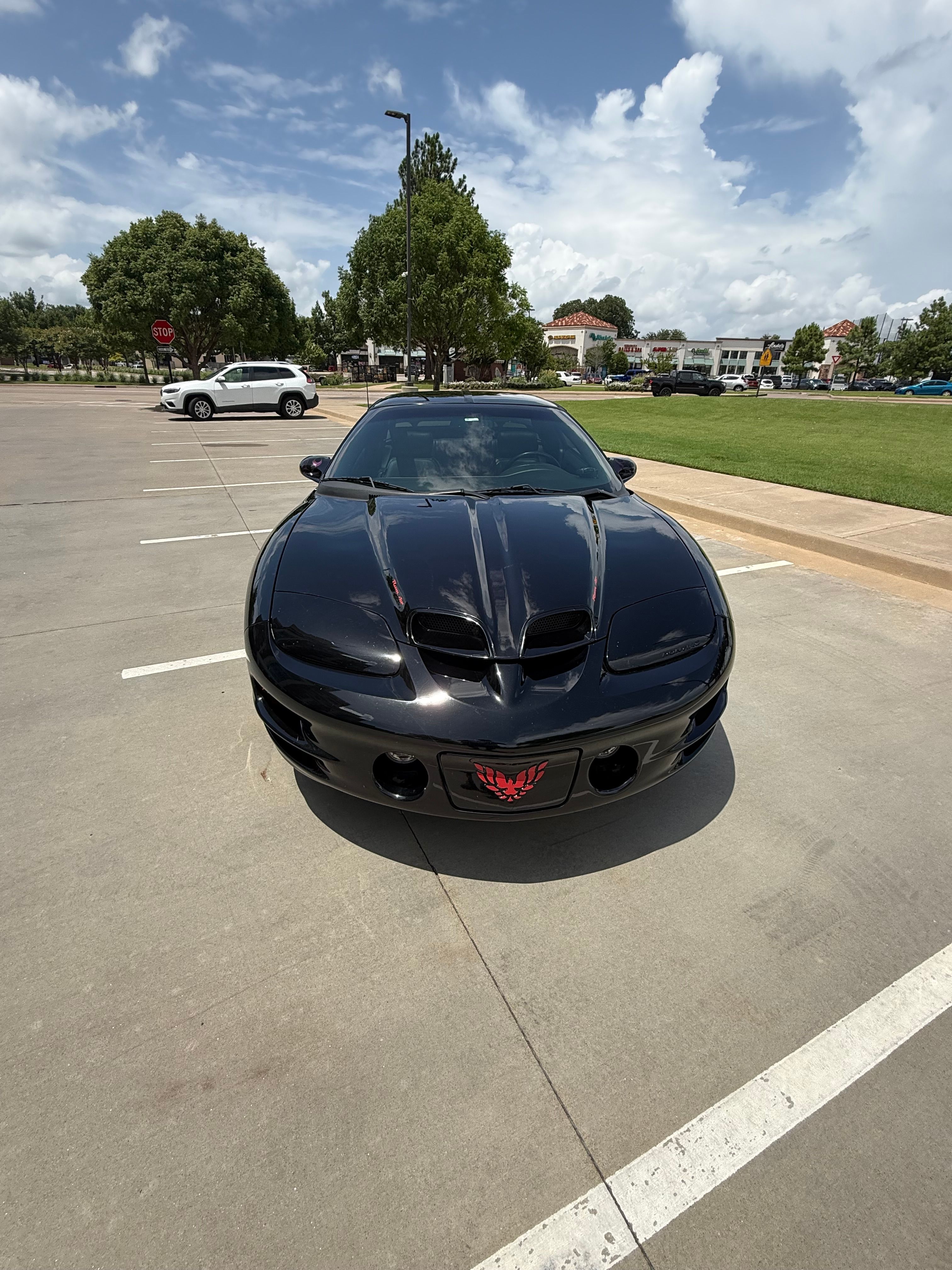 Used 2000 Pontiac Firebird Formula RWD image 4