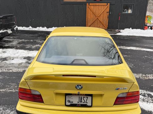 Used 1996 BMW M3 Coupe image 4
