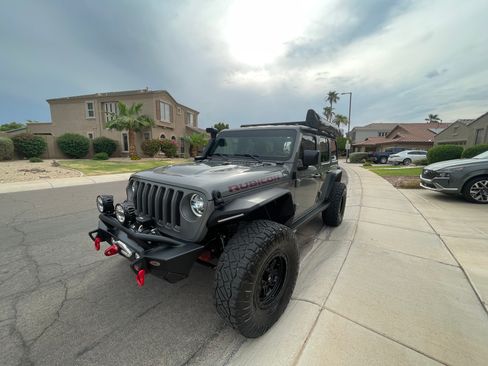 Used 2019 Jeep Wrangler Unlimited Rubicon w/ Dual Top Group image 10