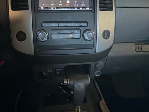 Used 2011 Nissan Xterra S image 14