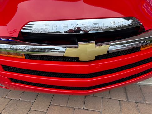 Used 2006 Chevrolet SSR w/ Preferred Equipment Group image 29