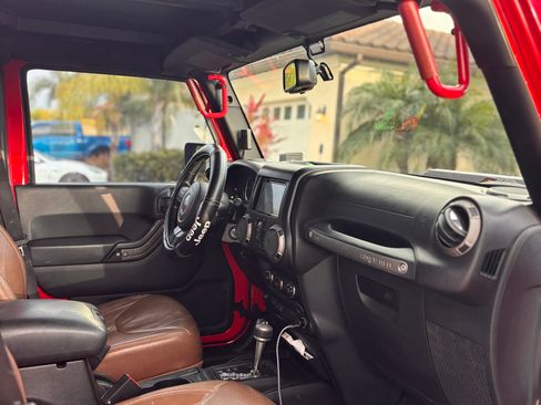 Used 2015 Jeep Wrangler Unlimited Sport w/ Quick Order Package 24S image 16