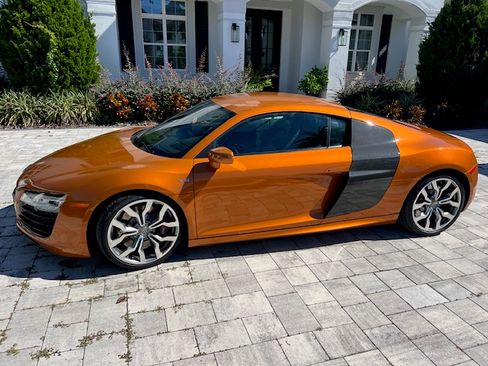 Used 2014 Audi R8 V10 image 1