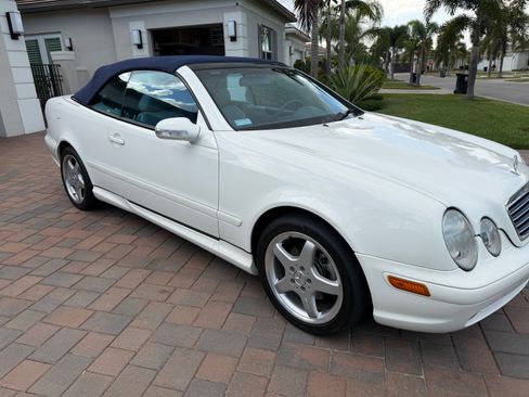 Used 2002 Mercedes-Benz CLK 430 Cabriolet image 4