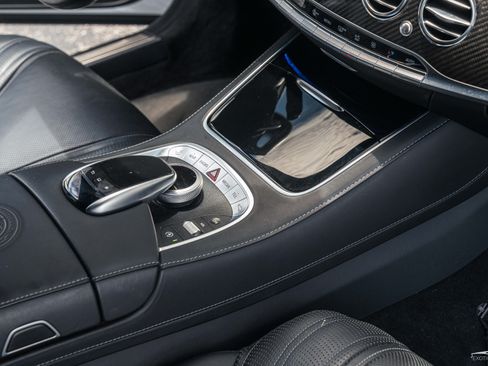 Used 2015 Mercedes-Benz S 65 AMG Sedan image 5