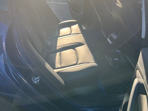 Used 2023 Tesla Model 3 Standard Range image 11