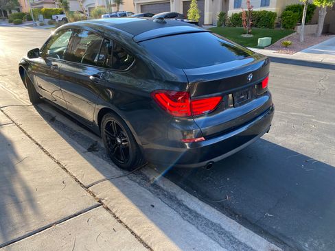 Used 2012 BMW 535i Gran Turismo image 11