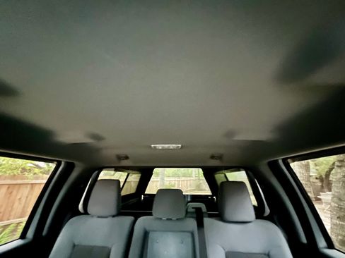 Used 2015 Ford F250 XLT w/ XLT Value Package image 26