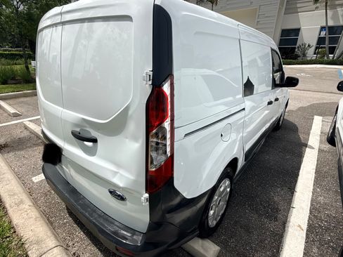 Used 2018 Ford Transit Connect XL image 11