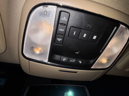 Used 2015 Jeep Grand Cherokee Limited image 28