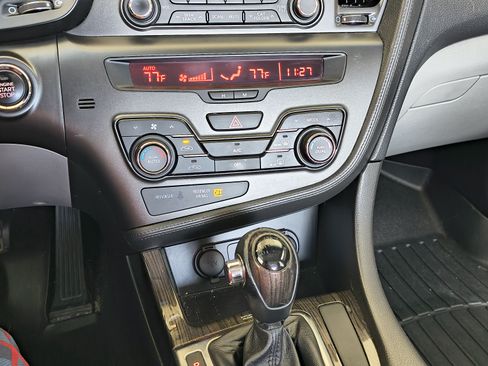 Used 2013 Kia Optima EX image 12