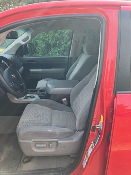 Used 2010 Toyota Tundra 4x4 Double Cab image 23