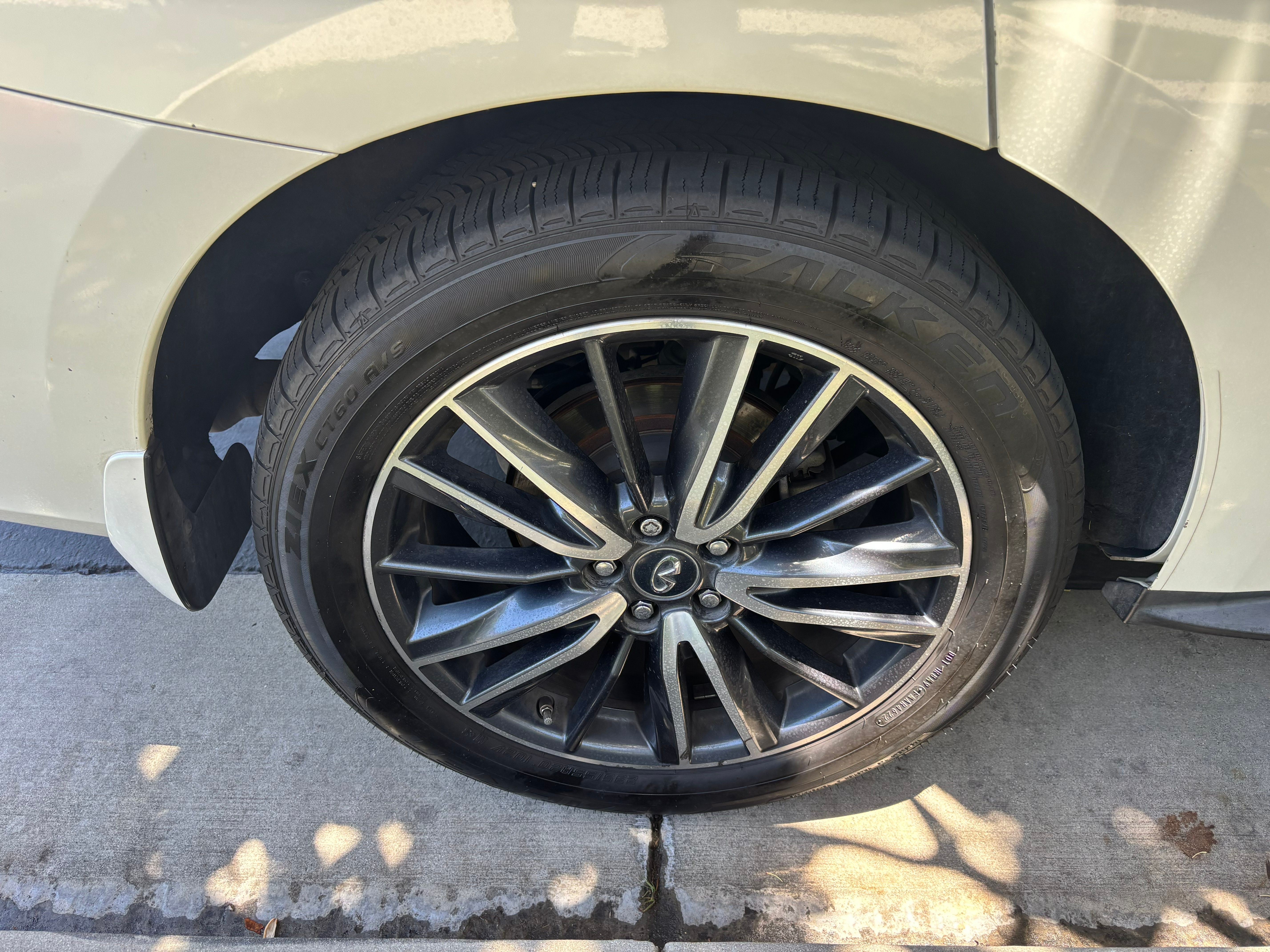 Used 2016 INFINITI QX60 FWD w/ Premium Plus Package image 5