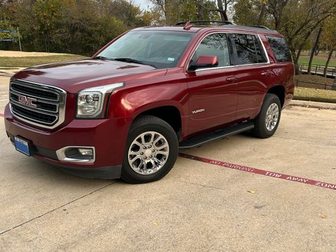 Used 2018 GMC Yukon SLT w/ Open Road Package image 1