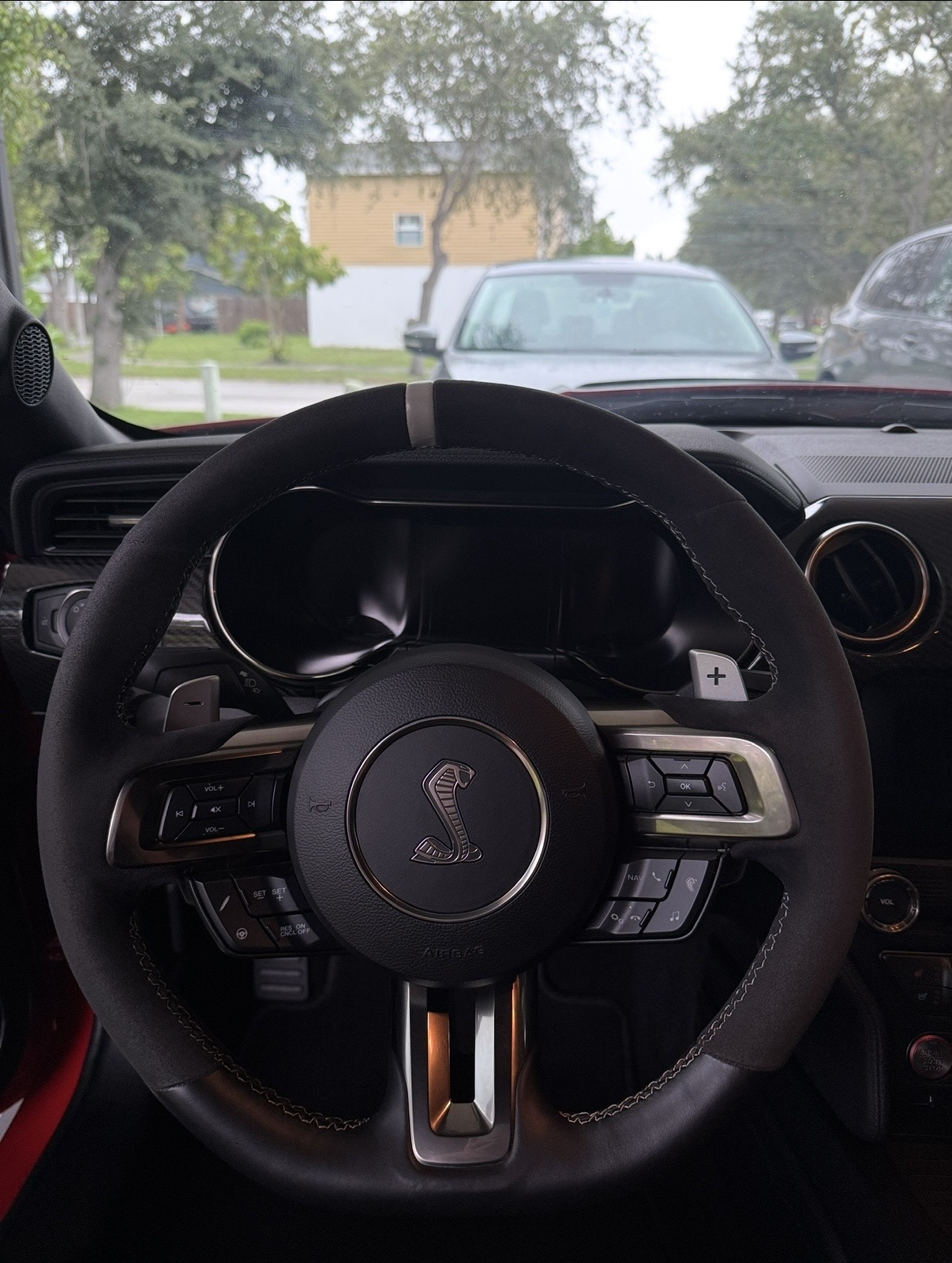 Used 2020 Ford Mustang Shelby GT500 w/ Technology Package RWD image 20
