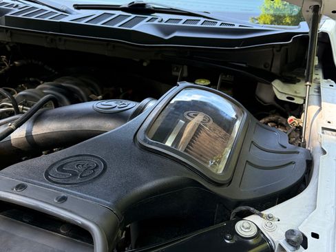 Used 2022 Ford F150 Platinum w/ Equipment Group 701A High image 4