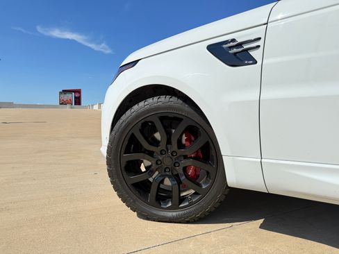 Used 2019 Land Rover Range Rover Sport Supercharged image 18