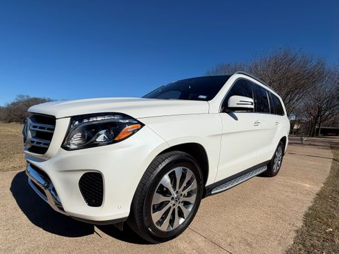 Used 2019 Mercedes-Benz GLS 450 4MATIC image 5