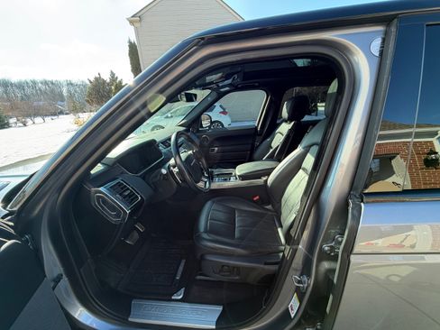 Used 2022 Land Rover Range Rover Sport HSE Silver Edition image 6