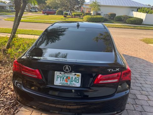 Used 2019 Acura TLX image 17