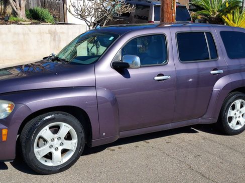 Used 2006 Chevrolet HHR LT image 1