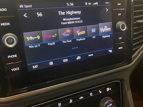 Used 2018 Volkswagen Atlas SEL Premium image 13