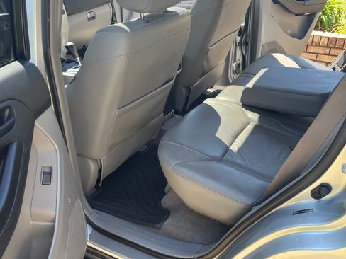 Used 2006 Toyota 4Runner Sport image 13