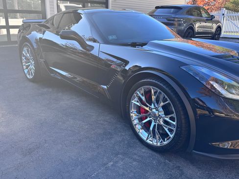 Used 2016 Chevrolet Corvette Z06 w/ 2LZ Preferred Equipment Group image 9