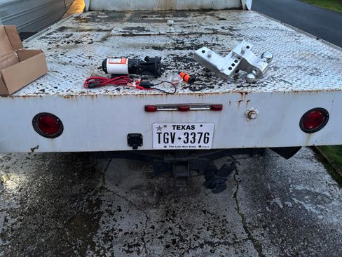 Used 2011 Chevrolet Silverado 3500 W/T image 10