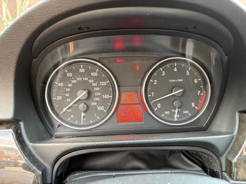 Used 2009 BMW 335i Coupe image 9