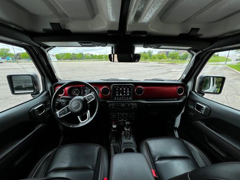 Used 2021 Jeep Gladiator Rubicon image 11