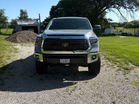 Used 2018 Toyota Tundra SR5 w/ TRD Off Road Package AWD/4WD image 2