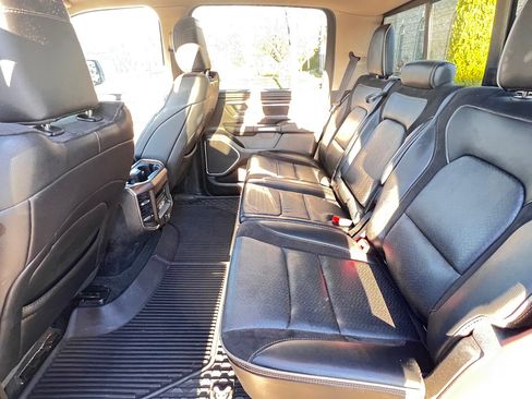 Used 2021 RAM 1500 Laramie image 19