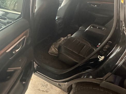 Used 2017 Honda CR-V EX-L image 10